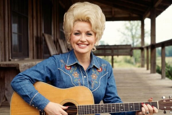 Dolly Parton Young